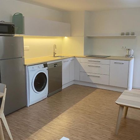Red Travel Apartment Dvůr Králové nad Labem エクステリア 写真